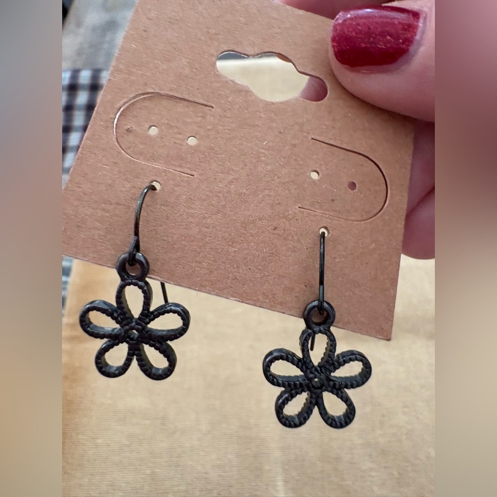 Black Metal Open Flower Dangle Earrings